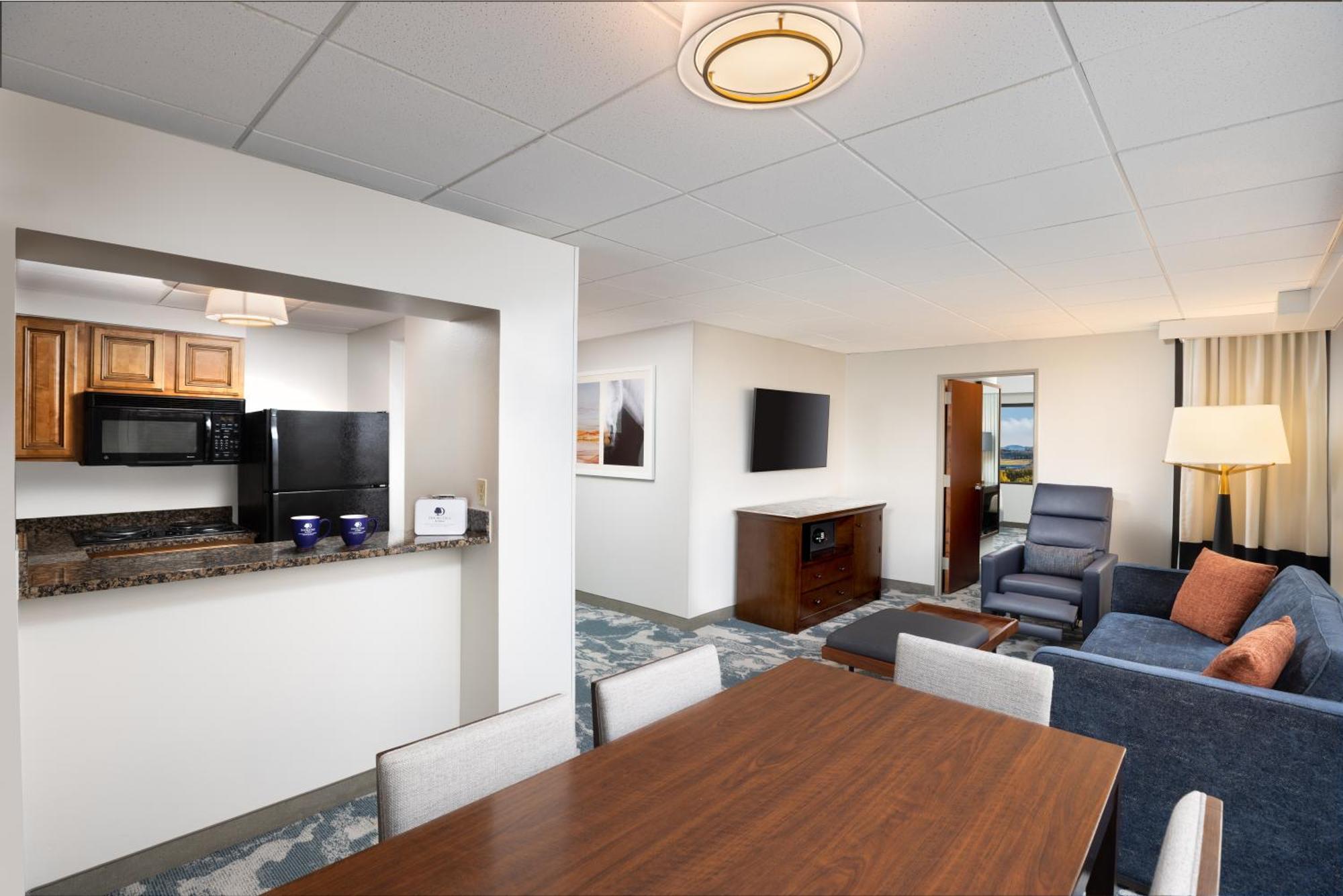 Doubletree By Hilton Medical Center & 4*