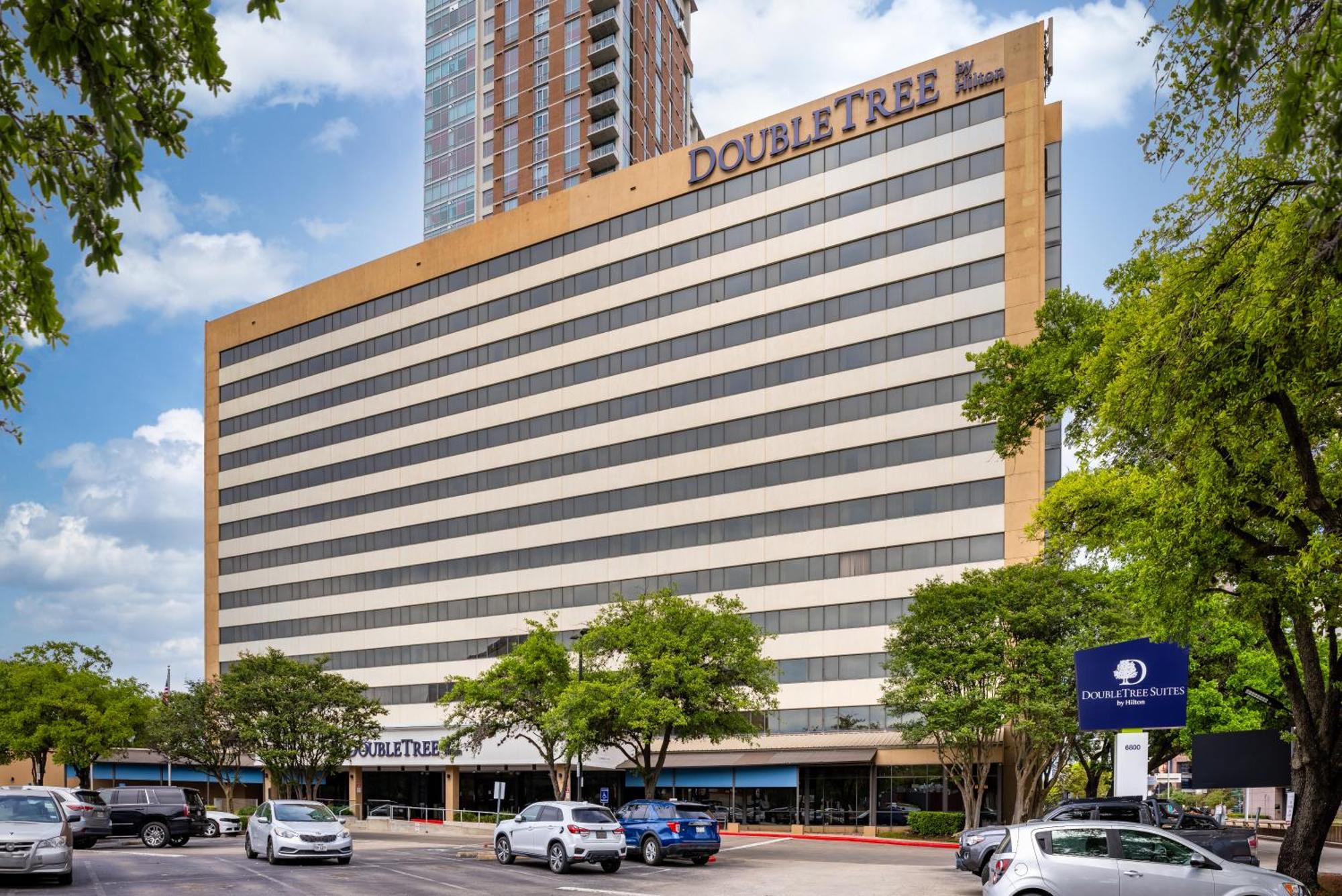 Doubletree By Hilton Medical Center &